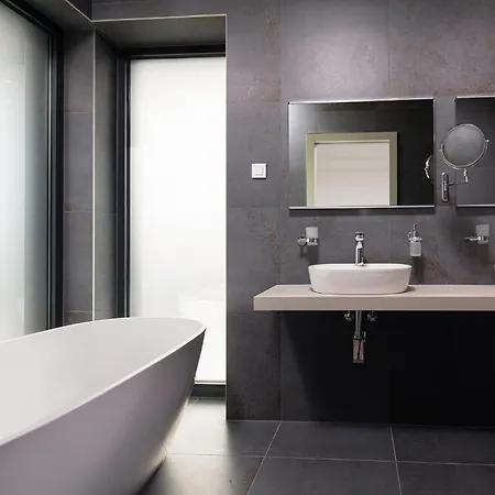 Nice Apartment In Malinska With Kitchen *