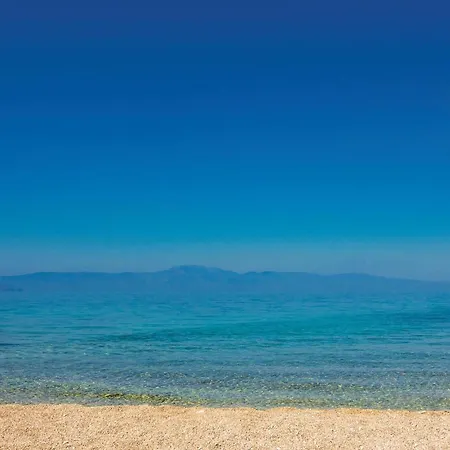 Nice Apartment In Malinska With Kitchen דירה